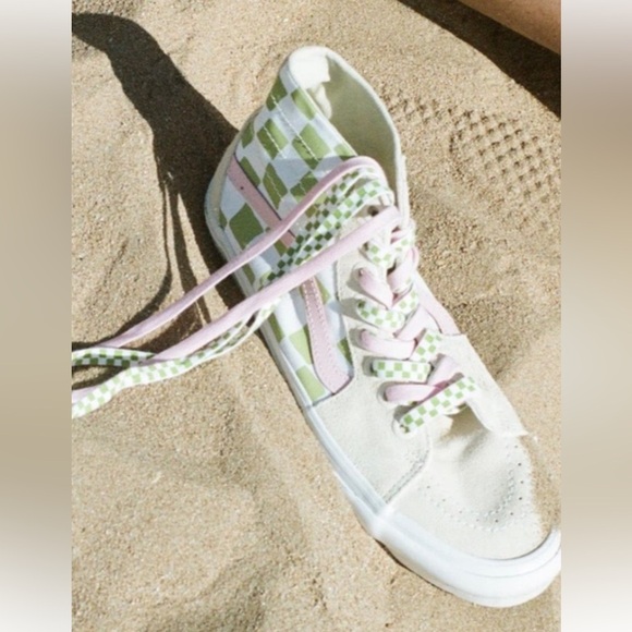 Vans Emma Mulholland on Holiday x Sk8-Hi Tapered 'Whimsical Checkerboard' Size 6 - Picture 3 of 13